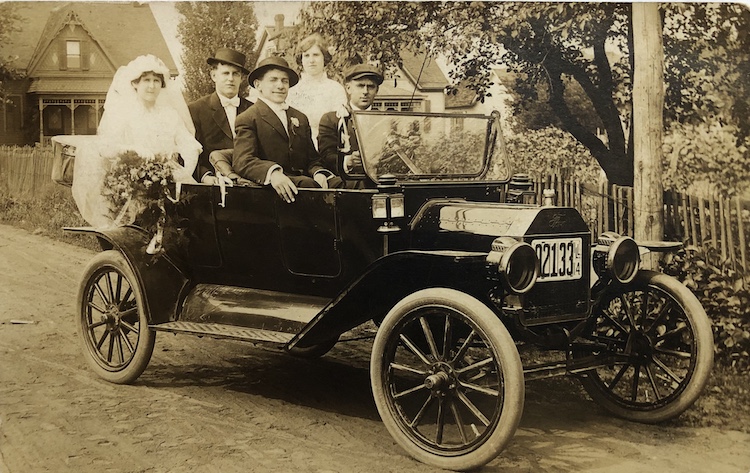 Various Beines in a Model-T Ford following Fred and Mary’s wedding.